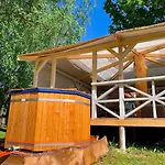 Vana-vastseliina Kuelalistemaja Country house *