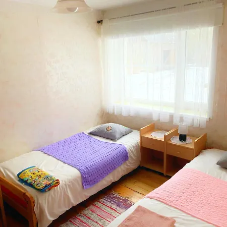 Vana-vastseliina Kuelalistemaja Country house Illi
