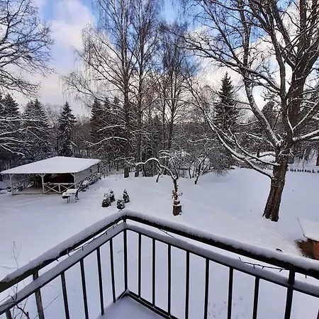 Vana-vastseliina Kuelalistemaja *