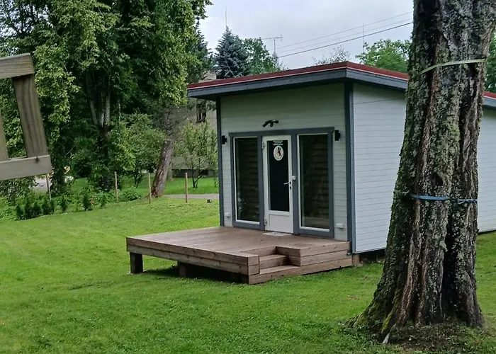 Vana-vastseliina Kuelalistemaja *